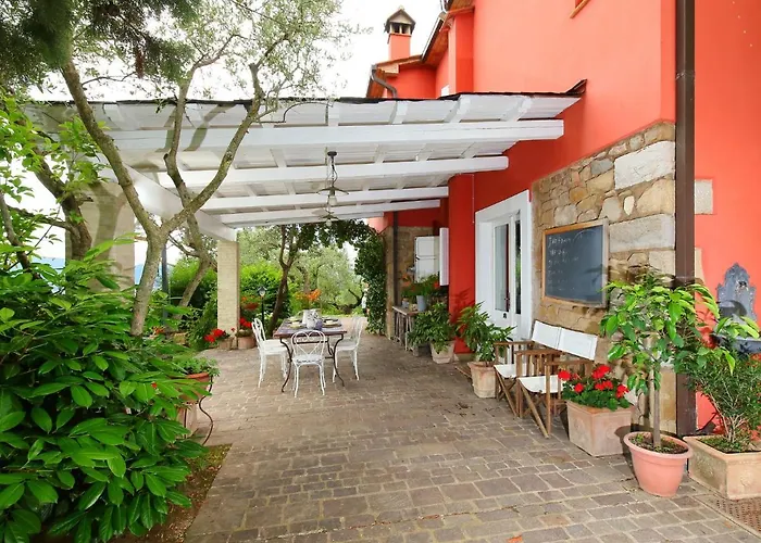 Villa Paradiso By Interhome